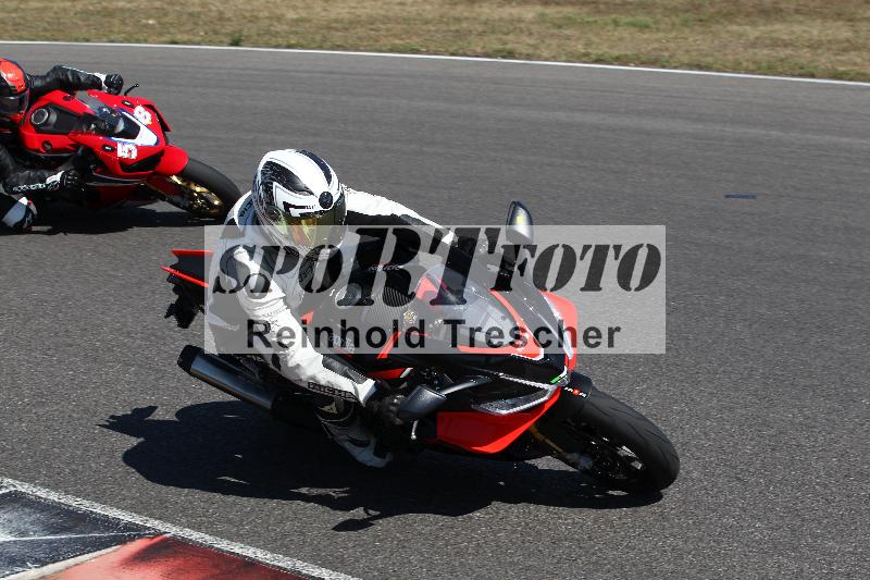 Archiv-2022/50 09.08.2022 MSS und TÖFF Track Day ADR/Gruppe rot/unklar
